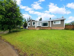 10104 89 Avenue  Grande Prairie, AB T8V 0E4