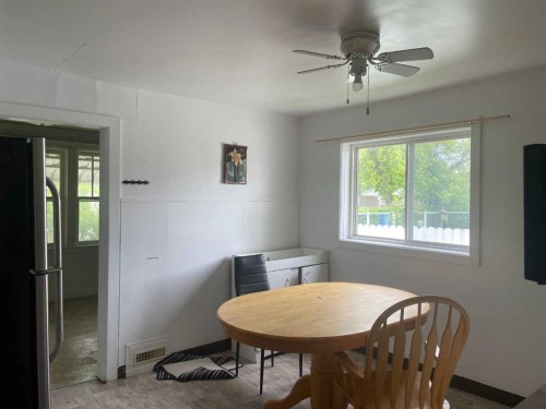 11020 104 Ave., Fairview, AB 