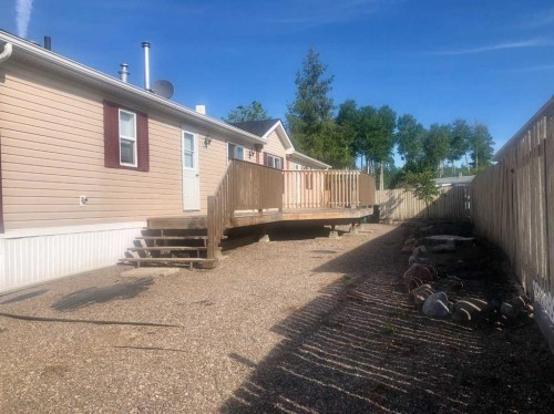 9 Driftwood Drive, High Level, AB 