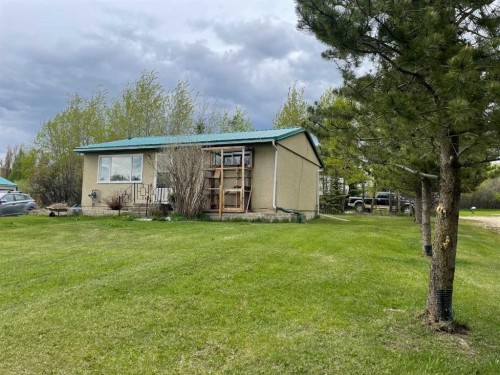 10104 105 Ave., Fairview, AB 