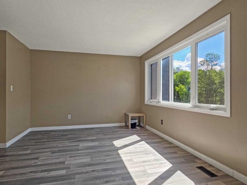 37 97 Avenue, Grande Cache, AB 