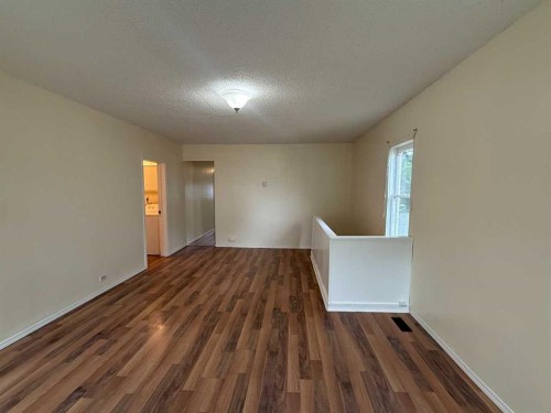 4911 53 Avenue, Grimshaw, AB 