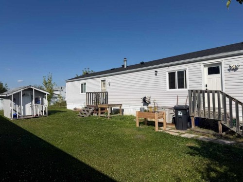 9610 101 Avenue, Clairmont, AB - Outdoor With Exterior