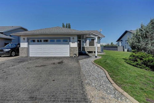 8206 107 Street  Grande Prairie, AB T8W 2J6