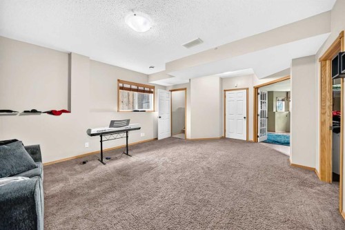 116 Iverson Close, Red Deer, AB - Indoor Photo Showing Other Room