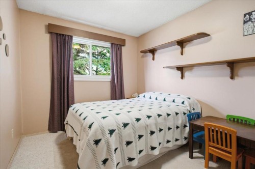 9255 99 Avenue, Grande Prairie, AB 