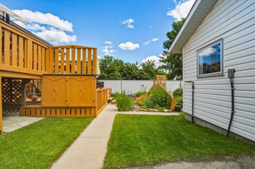 9255 99 Avenue, Grande Prairie, AB 