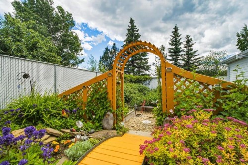 9255 99 Avenue, Grande Prairie, AB 