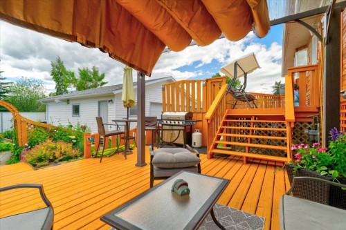 9255 99 Avenue, Grande Prairie, AB 