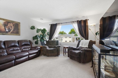 9255 99 Avenue, Grande Prairie, AB 