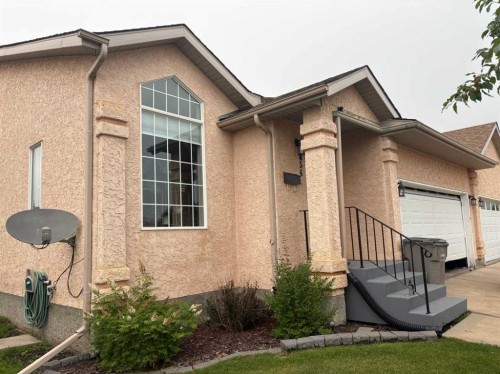8854 106 Avenue  Grande Prairie, AB T8X 1L3