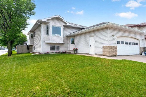 6602 98C Street  Grande Prairie, AB T8W 2T4