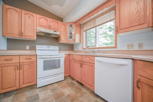 902 Birch Street, Beaverlodge, AB - Indoor Photo Showing Kitchen With Double Sink