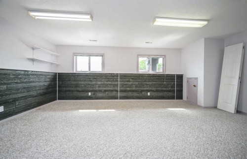 902 Birch Street, Beaverlodge, AB - Indoor Photo Showing Other Room