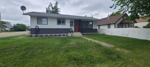 4820 53 Avenue, Grimshaw, AB - Outdoor