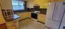 4820 53 Avenue, Grimshaw, AB  - Indoor Photo Showing Kitchen With Double Sink 