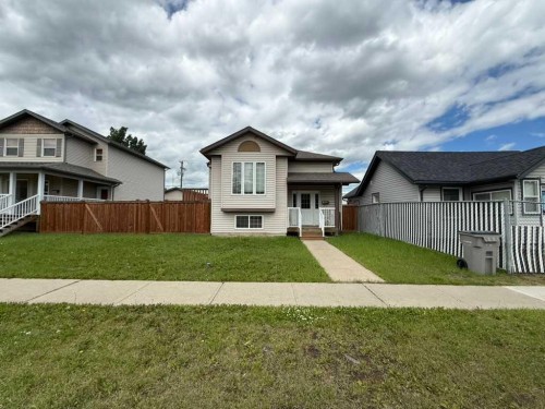 10022 96 Avenue  Grande Prairie, AB T8V 0M3