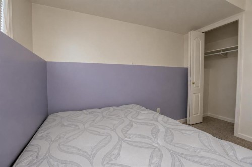 10108 106 Avenue, Grande Prairie, AB - Indoor Photo Showing Bedroom