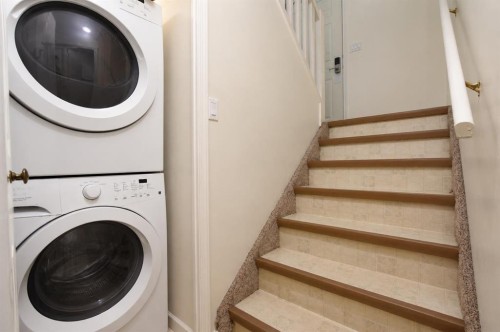 10108 106 Avenue, Grande Prairie, AB - Indoor Photo Showing Laundry Room