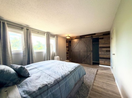 53 97 Avenue, Grande Cache, AB - Indoor Photo Showing Bedroom