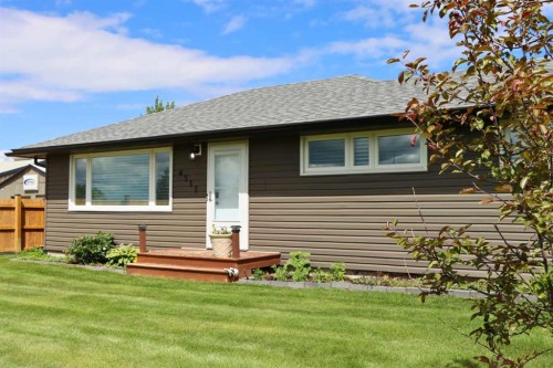 4511 50 Avenue, Valleyview, AB 