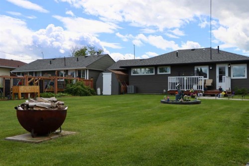 4511 50 Avenue, Valleyview, AB 