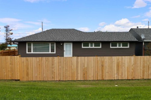 4511 50 Avenue, Valleyview, AB 