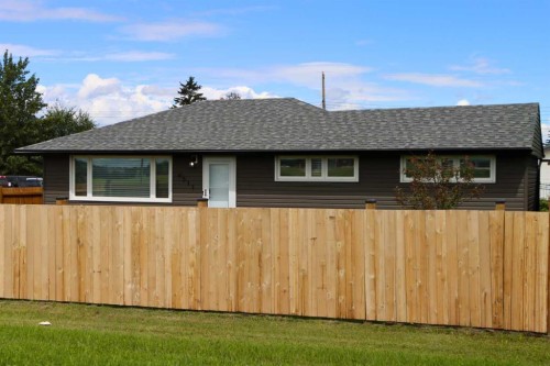 4511 50 Avenue, Valleyview, AB 