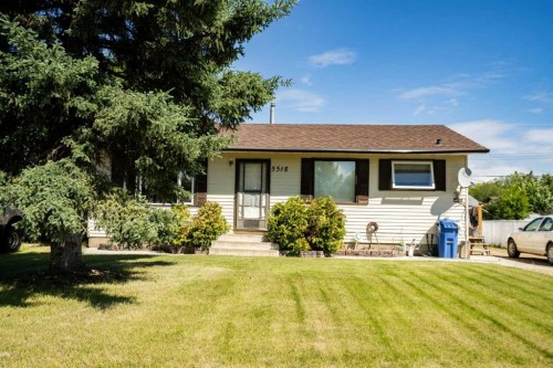 5518 47Ave, Grimshaw, AB 