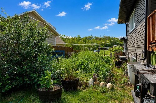 10619 84 Street, Peace River, AB - Outdoor