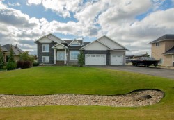 7717 Park Lane Rural Grande Prairie No. 1, County Of, AB T8X 0G4