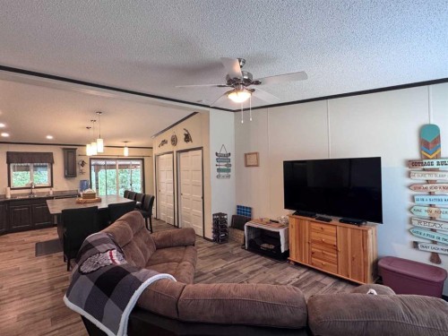 203-70443 245 Range, Valleyview, AB 