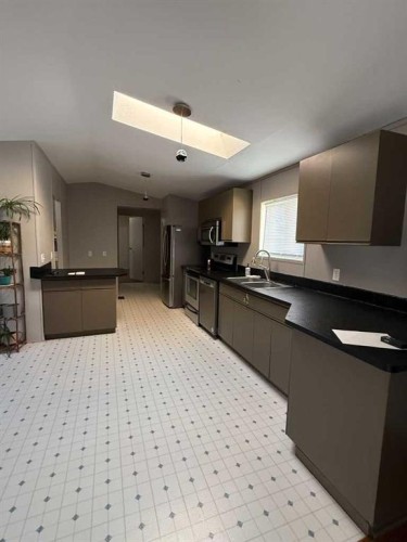 9904 107 Street, High Level, AB 