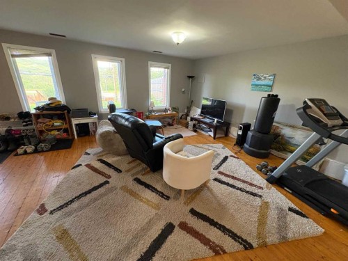 10709 89 Street, Peace River, AB 