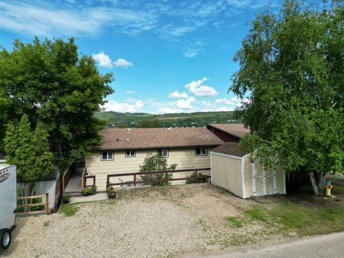 10709 89 Street, Peace River, AB 