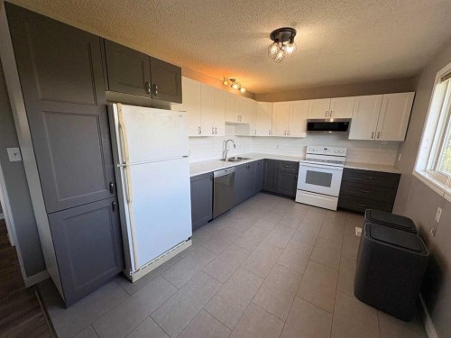 10709 89 Street, Peace River, AB 