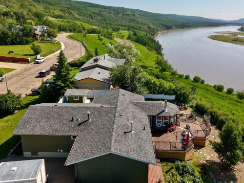 11514 101 Street, Peace River, AB 