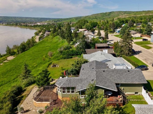 11514 101 Street, Peace River, AB 