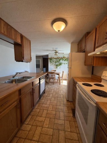 5837 Birch Crescent, High Prairie, AB 