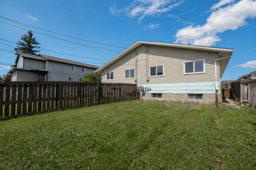 9309 103 Avenue, Grande Prairie, AB - Outdoor