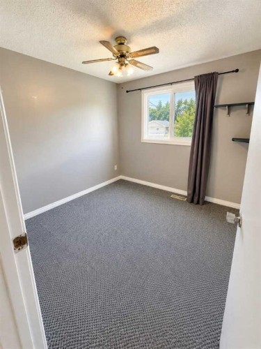 9309 103 Avenue, Grande Prairie, AB - Indoor Photo Showing Other Room