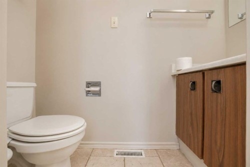 9309 103 Avenue, Grande Prairie, AB - Indoor Photo Showing Bathroom