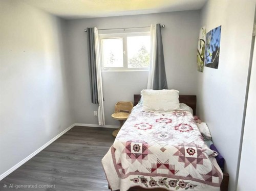 9517 89 Avenue, Peace River, AB - Indoor Photo Showing Bedroom