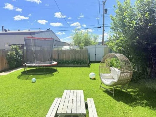 9517 89 Avenue, Peace River, AB - Outdoor With Backyard