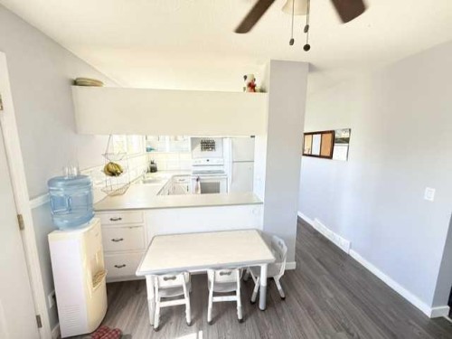 9517 89 Avenue, Peace River, AB - Indoor