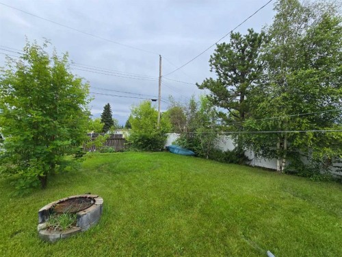 4610 52 Avenue, Grimshaw, AB - Outdoor