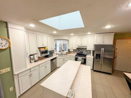 5216 51 Avenue, Valleyview, AB 