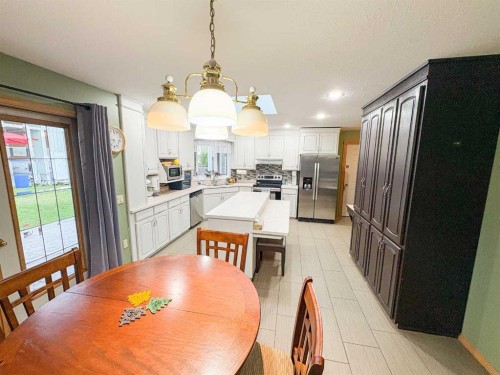 5216 51 Avenue, Valleyview, AB 