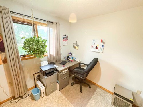5216 51 Avenue, Valleyview, AB 