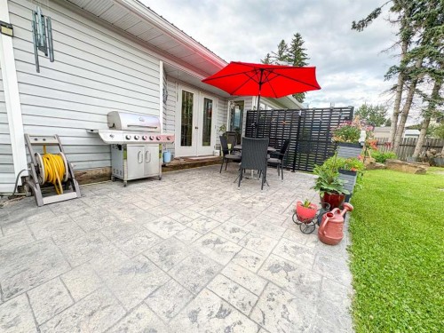 5216 51 Avenue, Valleyview, AB 